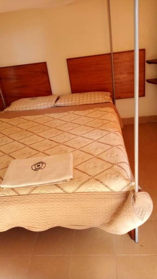 Kanberra Hotel 리라 외부 사진